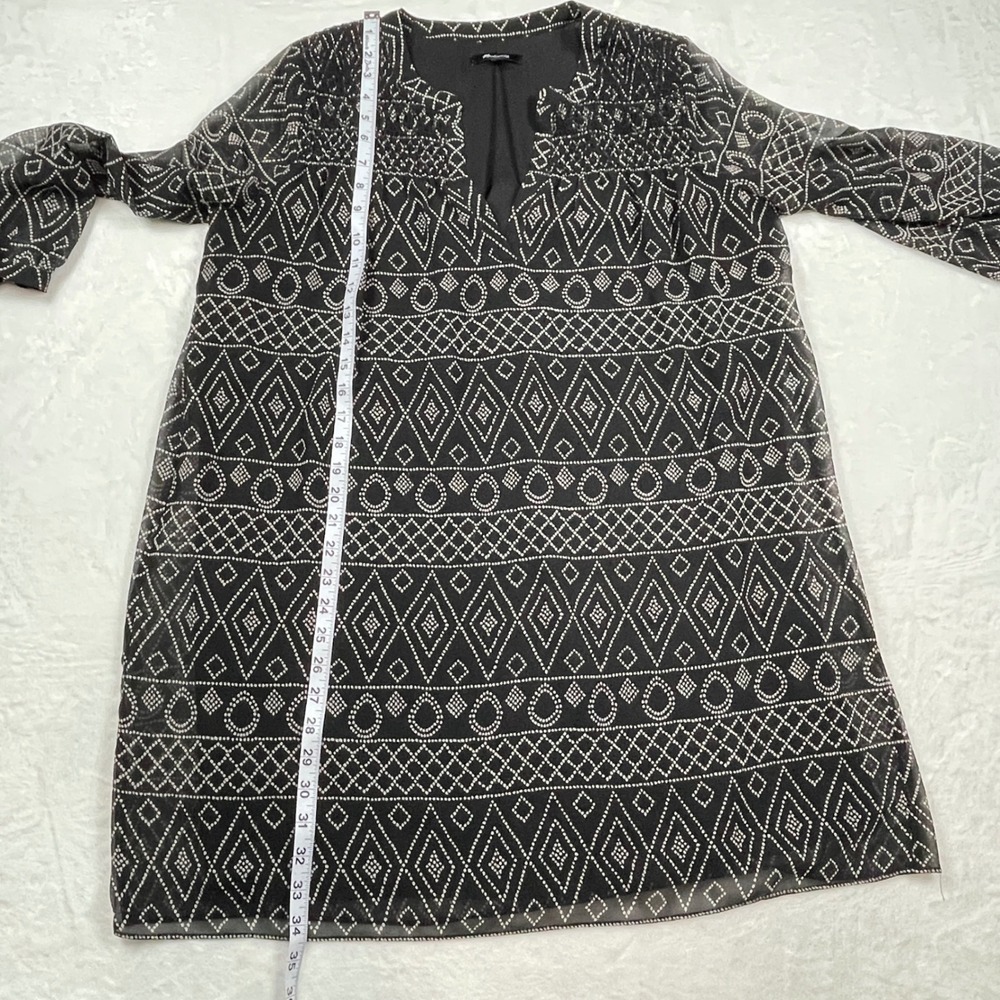 Madewell Black White Geometric Smocked V-Neck Shift Dress Size Medium Smocking - Picture 7 of 9